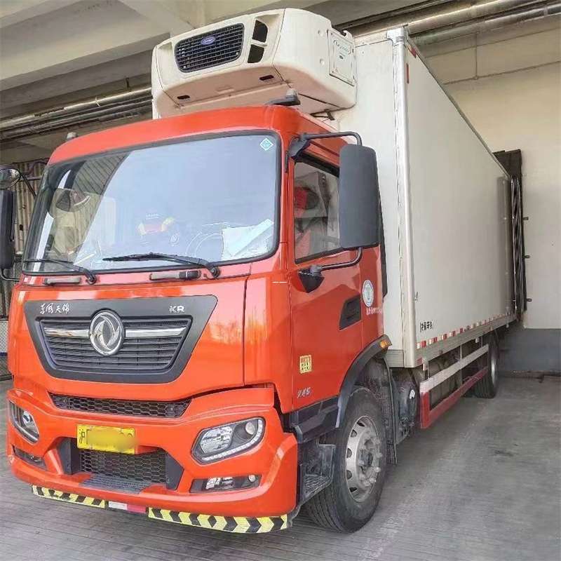 佛罗镇探索多元物流服务：从普货到冷链的运输之旅